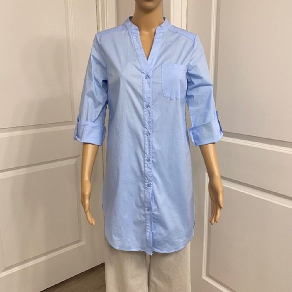 Melissa Paige Button Down Tunic Blouse. Blue. Medium.